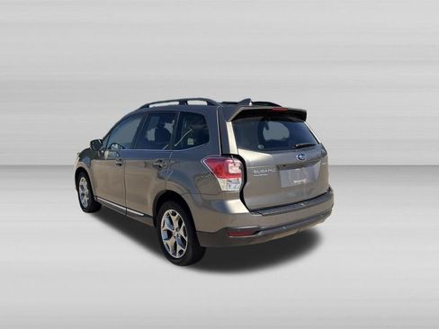 Used 2018 Subaru Forester 2.5i Touring w/ Popular Package #3B AWD/4WD image 5