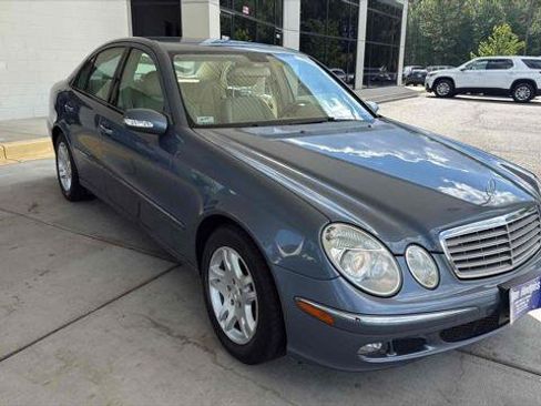 Used 2005 Mercedes-Benz E 320 Sedan image 1