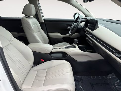 Certified 2024 Honda HR-V EX-L image 14