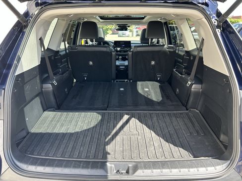 Certified 2024 Toyota Grand Highlander AWD image 24