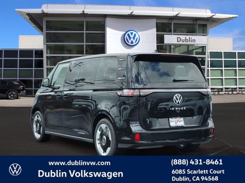 New 2025 Volkswagen ID. Buzz Pro S image 7