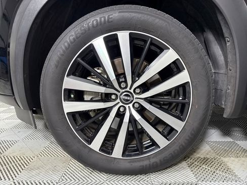 Used 2023 Nissan Pathfinder Platinum w/ Cargo Package image 20