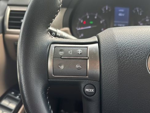 Used 2019 Lexus GX 460 w/ Navigation Package AWD/4WD image 20