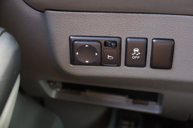 Used 2020 Nissan NV 2500 S RWD image 18