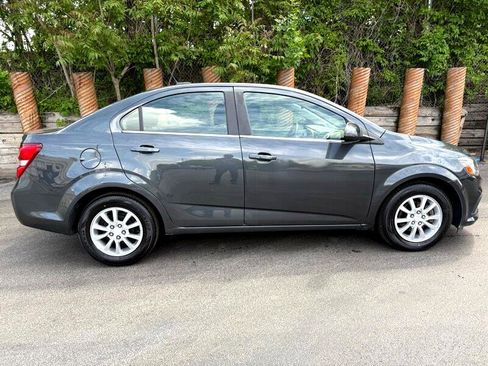 Used 2020 Chevrolet Sonic LT image 8
