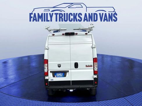 Used 2020 RAM ProMaster 2500 w/ Premium Appearance Group image 4