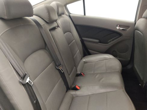 Used 2017 Kia Forte EX FWD image 19