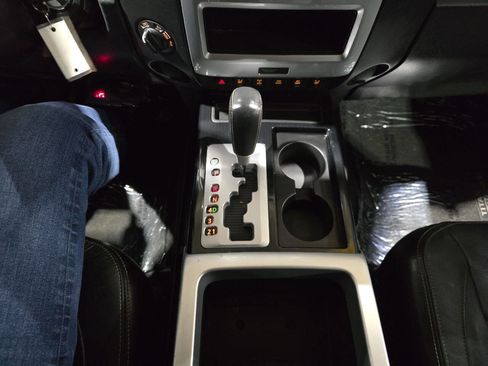 Used 2014 Nissan Titan PRO-4X image 38