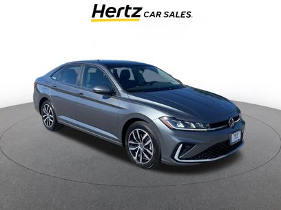 Used 2025 Volkswagen Jetta SE