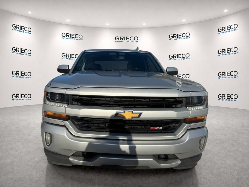 Used 2018 Chevrolet Silverado 1500 LT w/ All Star Edition AWD/4WD image 2