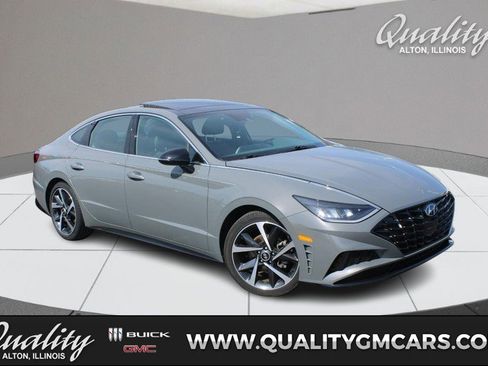 Used 2023 Hyundai Sonata SEL Plus image 1