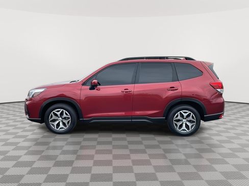 Used 2021 Subaru Forester Premium image 6