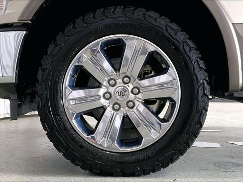 Used 2018 Ford F150 King Ranch w/ Equipment Group 601A Luxury AWD/4WD image 8