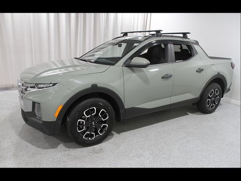 Certified 2024 Hyundai Santa Cruz SEL w/ Activity Package AWD/4WD image 3