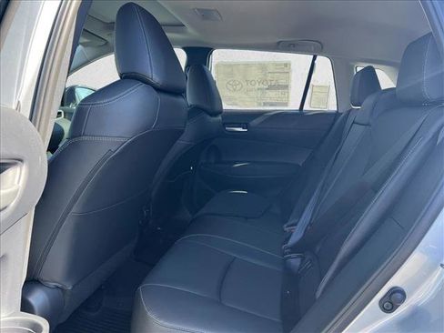 New 2026 Toyota Corolla Cross XLE image 17