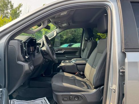 Used 2024 Chevrolet Silverado 1500 RST w/ Rally Edition AWD/4WD image 18