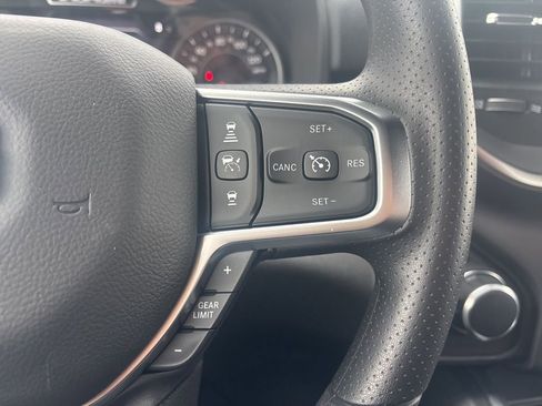 New 2026 RAM 1500 Express AWD/4WD image 12