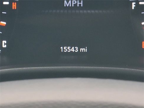 Certified 2022 Dodge Challenger R/T w/ Blacktop Package image 36