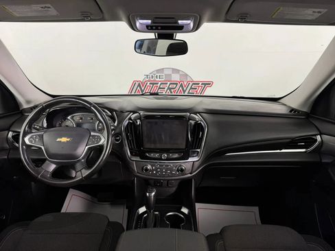 Used 2020 Chevrolet Traverse LT AWD/4WD image 11