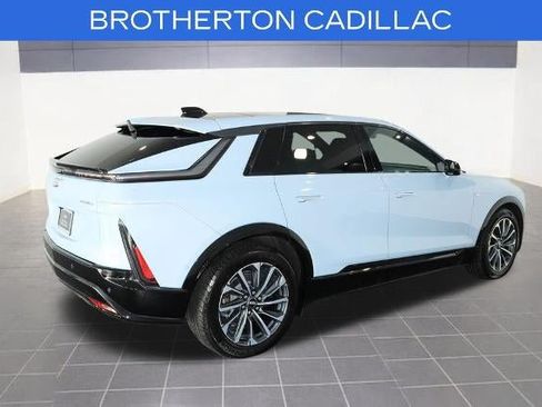 Certified 2024 Cadillac Lyriq Sport AWD/4WD image 9
