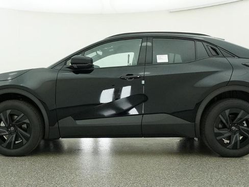 New 2026 Toyota C-HR AWD/4WD image 21