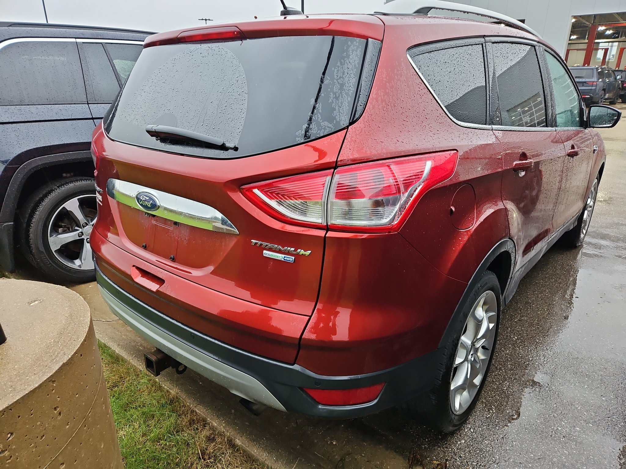 Used 2016 Ford Escape Titanium AWD/4WD image 5