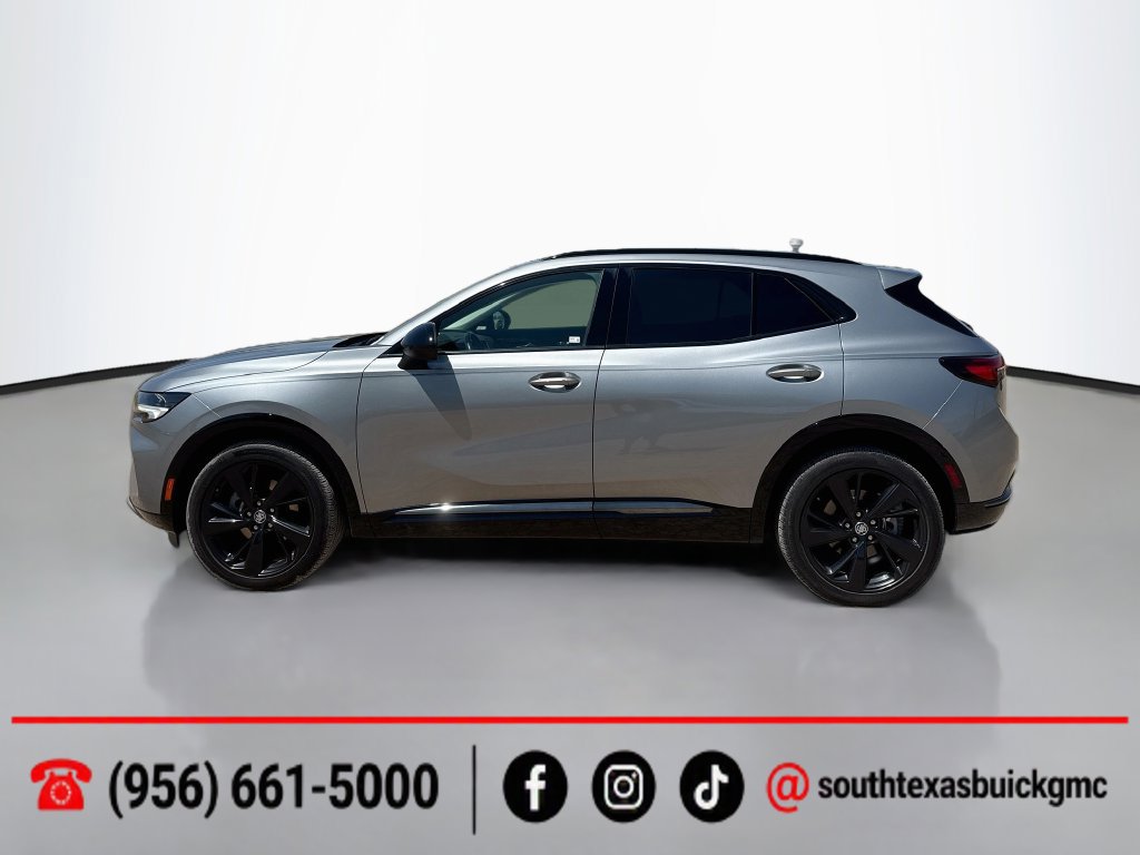 Used 2023 Buick Envision Essence w/ Sport Touring Package AWD/4WD image 4