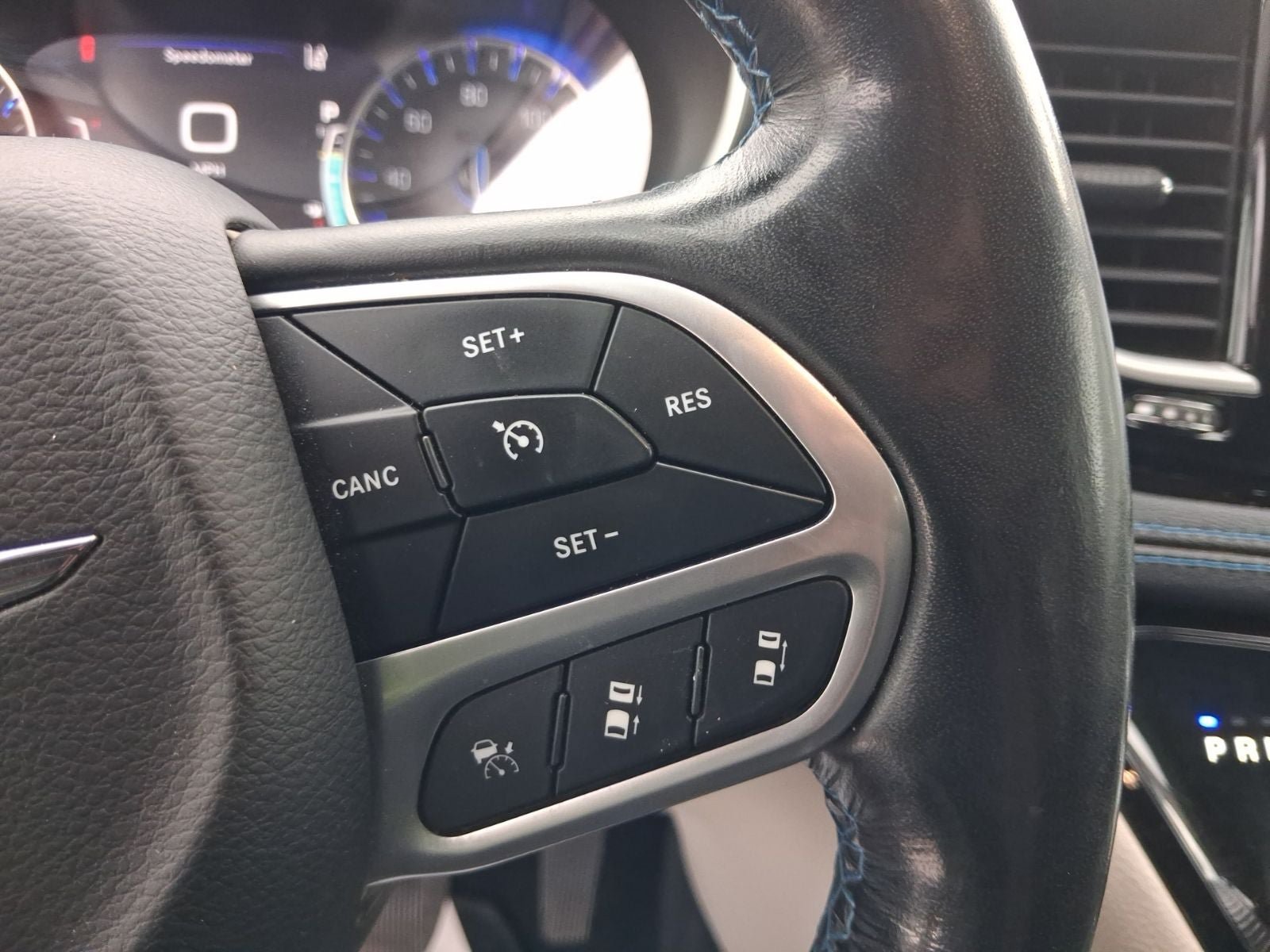 Used 2021 Chrysler Pacifica Touring w/ Cold Weather Group AWD/4WD image 20