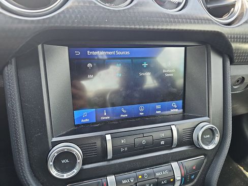Used 2020 Ford Mustang GT Premium w/ GT Performance Package RWD image 18