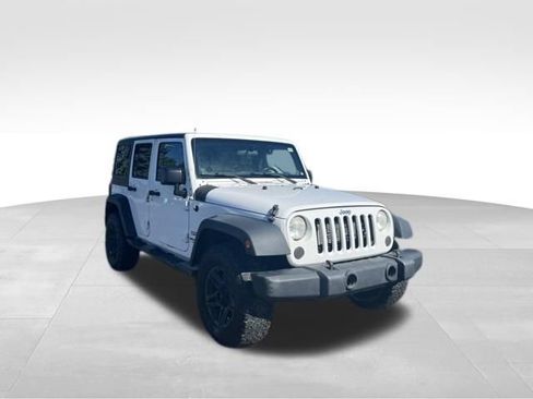 Used 2012 Jeep Wrangler Unlimited Sport AWD/4WD image 7