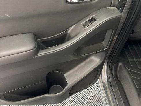 Certified 2024 Nissan Frontier SV w/ Technology Package RWD image 19