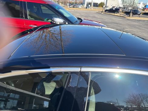 Used 2022 Mercedes-Benz C 300 4MATIC Sedan image 4