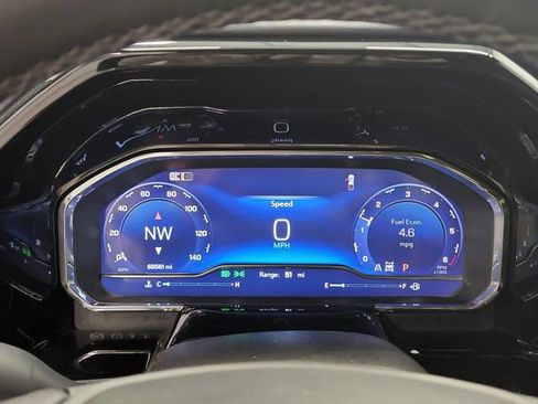 Used 2024 Chevrolet Silverado 1500 High Country w/ Technology Package image 18