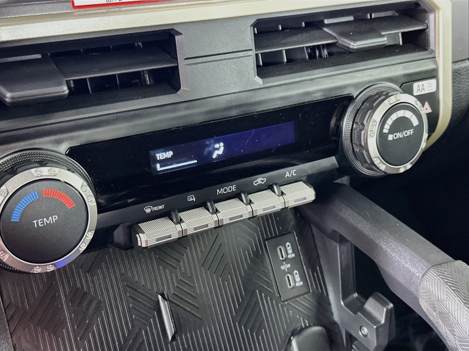 Certified 2026 Toyota Tacoma SR5 AWD/4WD image 16