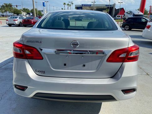 Used 2019 Nissan Sentra S FWD image 7