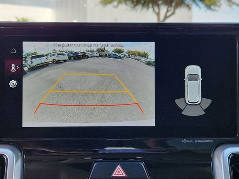 Used 2023 Kia Sorento SX image 22