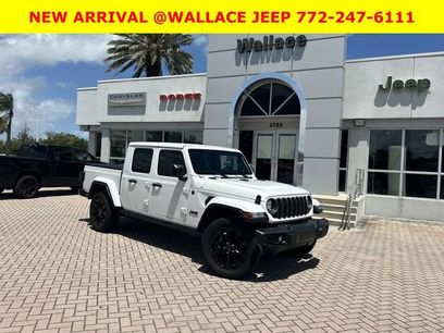Used 2025 Jeep Gladiator Sport