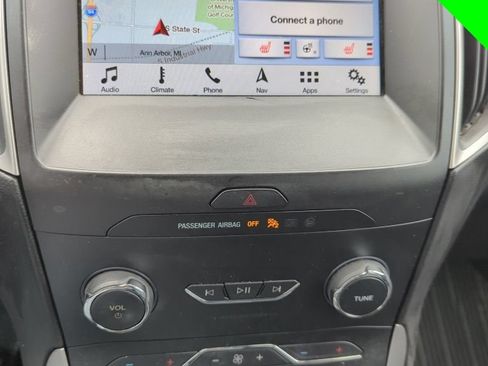 Used 2019 Ford Edge SEL w/ Equipment Group 201A AWD/4WD image 7