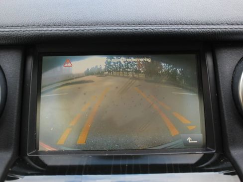 Used 2011 Land Rover LR4 HSE LUX image 40