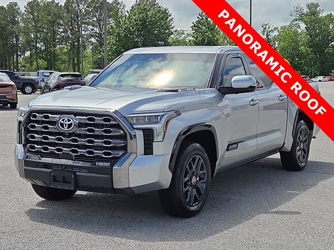 Used 2024 Toyota Tundra Platinum AWD/4WD image 2