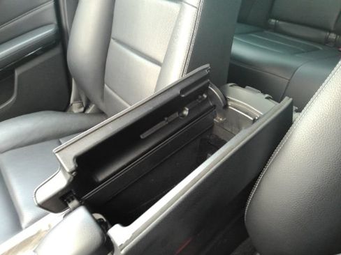 Used 2014 Mercedes-Benz E 250 BlueTEC Sedan image 48