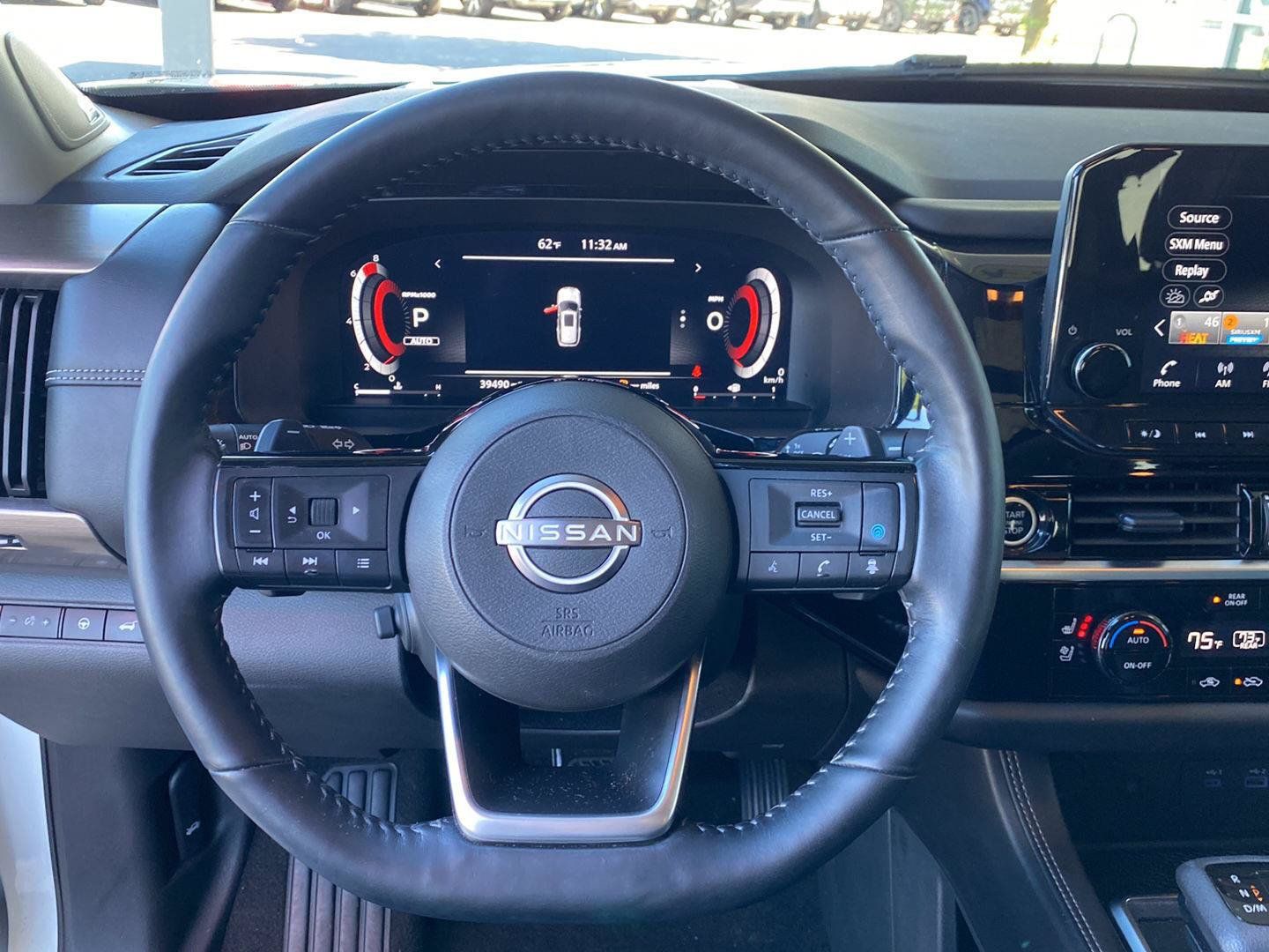 Certified 2023 Nissan Pathfinder Platinum AWD/4WD image 47