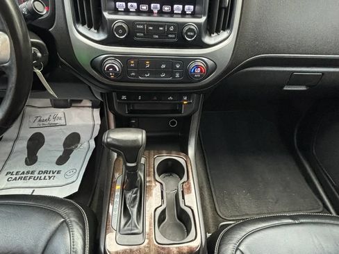 Used 2016 GMC Canyon SLE w/ SLE Convenience Package RWD image 10