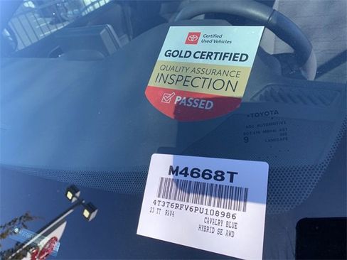 Used 2023 Toyota RAV4 SE image 37