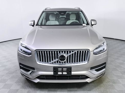 Used 2025 Volvo XC90 B6 Plus w/ Protection Package Premier AWD/4WD image 39