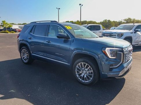 New 2026 GMC Terrain Denali AWD/4WD image 12