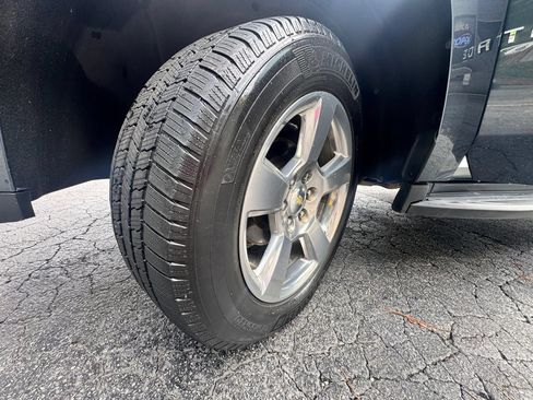 Used 2019 Chevrolet Tahoe LT AWD/4WD image 30
