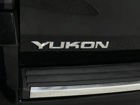 Used 2019 GMC Yukon Denali image 44