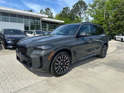 New 2026 BMW X5 xDrive50e w/ M Sport Package image 3