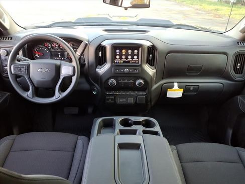 New 2026 Chevrolet Silverado 1500 Custom Trail Boss AWD/4WD image 17